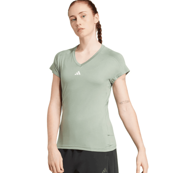 Womens Train Essentials Short Sleeved T-Shirt